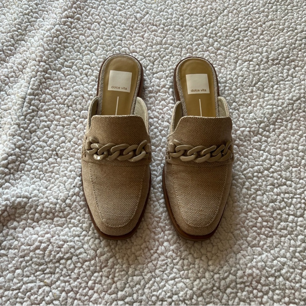 Dolce Vita Linen Pela Flat in Taupe Canvas